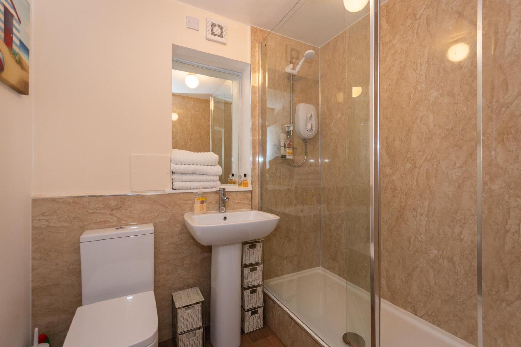 Central St Andrews 2 Bed Apartment - Free Parking Eksteriør billede